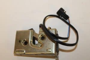 17789951 – 535837016A – Türschlossmechanik 4-türig rechts vorne