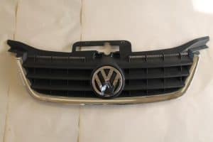 17786303 – 1T08536513FZ – Grille
