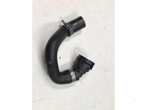 23957167 – 8W0121471B – Radiator hose