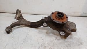 23972793 – 4F0407254G, 4F0407258 – Fusee rechts-voor