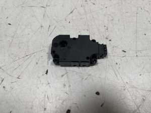 23892409 – 4M0820511, 4M0820511A – Kachelklep Motor