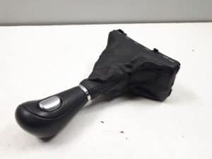 23917997 – 4F2713139NTAH – Gear stick cover