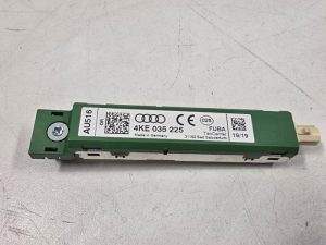 23823134 – 4KE035225 – Antennenverstärker