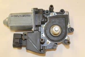 17787609 – 4A0959802E – Door window motor