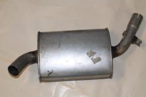 17787619 – 165253409A – Uitlaat Middendemper