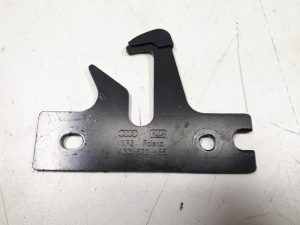 23880576 – 4G0823485 – Slotmechaniek Motorkap