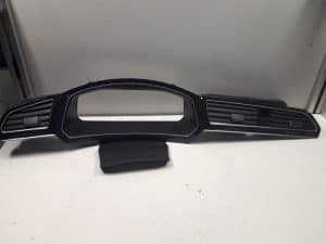 23901690 – 5NN858019DOHK – Dashboard vent