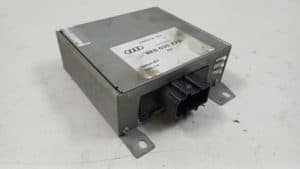 23883881 – 8E5035223 – Radioverstärker