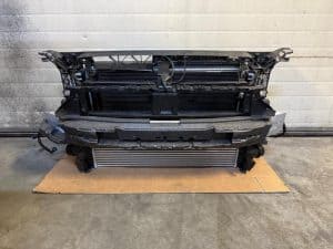 23880755 – 8W0805594, 8W0805594E, 8W0121251H, 8W0816421H, 8W0816411R, 8W0145805C, 8W0145805AE, 8W0816411H – Frontpaneel