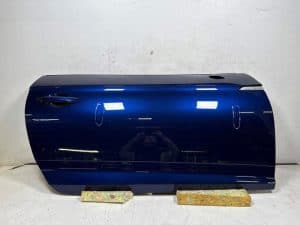 23934023 – 8W6831052B – Tür 2-türig rechts