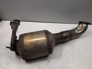 23806571 – 4F0254201P – Katalysator