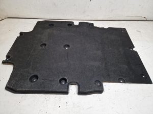 24068048 – 4K0863821D – Bash plate