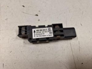 24064916 – 4B0959643E – Airbag Sensor