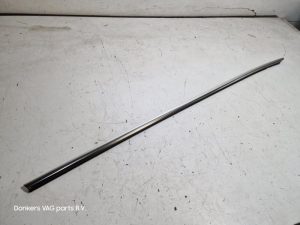24141672 – 8W68532832ZZ – Zierleiste