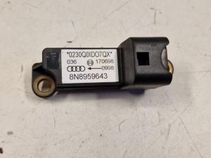 24071591 – 8N8959643 – Airbag Sensor