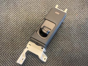 22791359 – 8W6867244AV48, 8W6867244A – Stijl midden-rechts