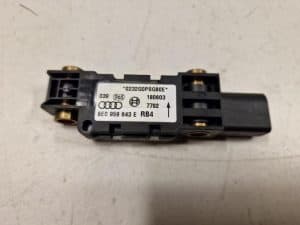 24055515 – 8E0959643E – Airbag Sensor