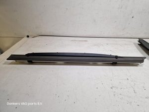 24012928 – 4E4861333FQBE, 4E4861333F – Rollo rechts