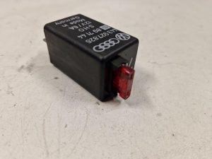 24024247 – 443927826 – Relais