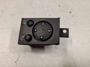 24056670 – 4A095956501C – Spiegel Schakelaar