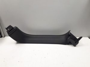 22715568 – 4M0867608B4PK – Verkleidung Heckklappe