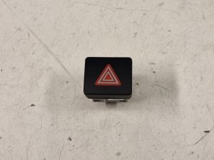 24088824 – 8W0941509A5PR – Panikbeleuchtung Schalter