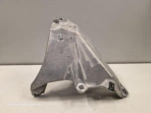 24011358 – 4KE199307M – Stütze (sonstige)