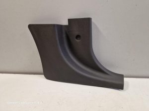 24190051 – 8N0867272B4PK – A-Säule Abdeckkappe rechts