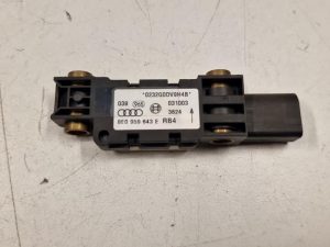 24065463 – 8E0959643E – Airbag Sensor