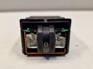 24073022 – 8E09635635PR – Sitzheizung Schalter