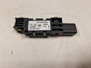 24064997 – 8E0959643A – Airbag Sensor
