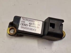24071833 – 8N8959643 – Airbag Sensor