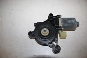 17818443 – 8W0959801 – Raammotor Portier