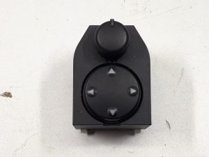 23388194 – 8D0959565A01C – Spiegel Schakelaar