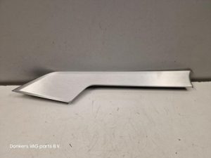 24209957 – 8W6867410A1NK – Zierleiste