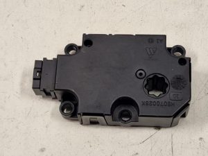 24085857 – 4M0820511, 4M0820511A – Kachelklep Motor