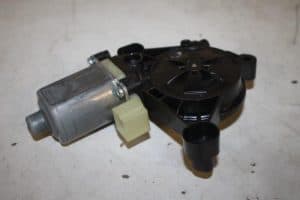 17822554 – 8W0959801 – Raammotor Portier