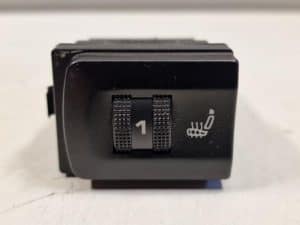 24075312 – 8L0963563CB98 – Sitzheizung Schalter