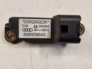 24071748 – 8N8959643 – Airbag Sensor