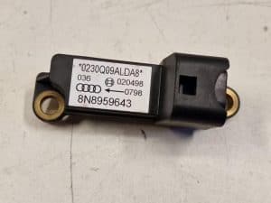 24071739 – 8N8959643 – Airbag Sensor