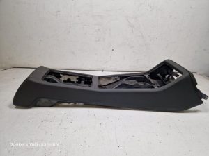 24000708 – 4E0863241D24A – Mittelkonsole