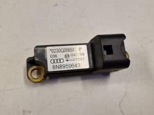 24071818 – 8N8959643 – Airbag Sensor