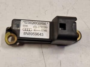 24071579 – 8N8959643 – Airbag Sensor