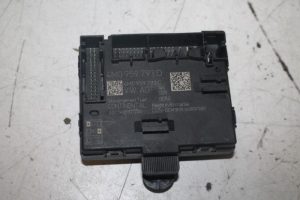 17809301 – 4M0959793D – Centrale Deurvergrendelings Module