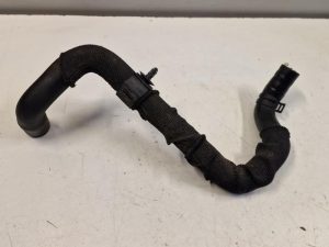 24349611 – 8Y0121101 – Kühlerschlauch