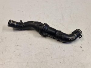 24349297 – 8V0121124 – Radiator hose